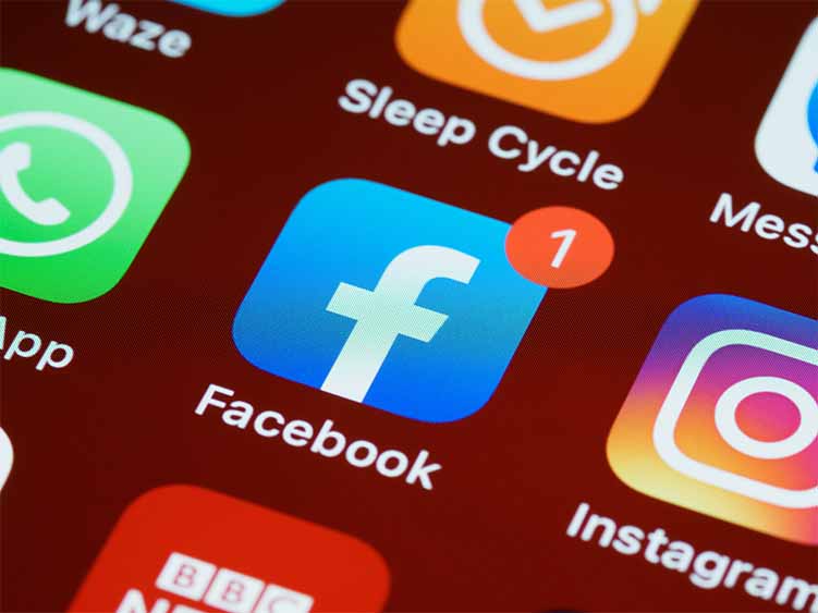 Benefits of Having a Real Estate Facebook Page